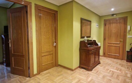 VENTA DE PISO DE 2 DORMITORIOS CON TRASTERO EN CL PÁRROCO FERNÁNDEZ PEDRERA-POLA DE SIERO