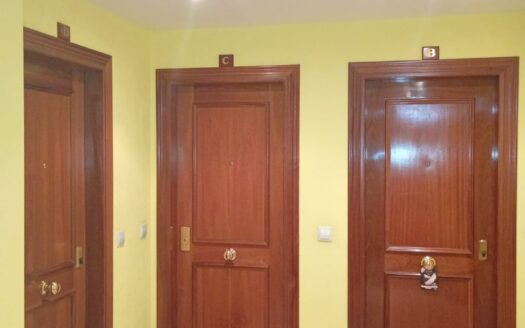VENTA APARTAMENTO 1 DORMITORIO CON PLAZA DE GARAJE Y TERRAZA EN CL PEÑA RUEDA – EL BERRÓN (SIERO)