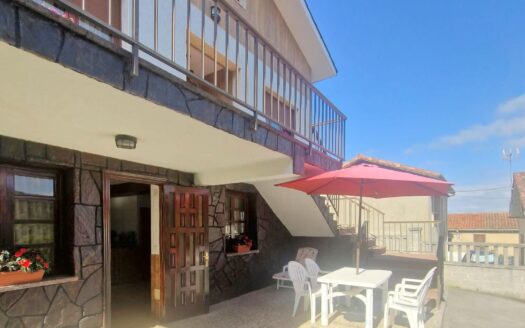 VENTA DE CASA INDEPENDIENTE CON 2 GARAJES Y PARCELA EN EL ACEBAL-LIERES (SIERO)