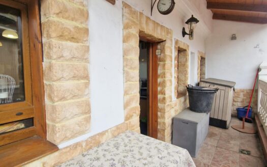 CASA AMUEBLADA EN VENTA DE SOTO (SIERO)
