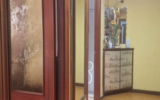 VENTA DE PISO DE 3 DORMITORIOS EN CL RAMÓN Y CAJAL EN POLA DE SIERO